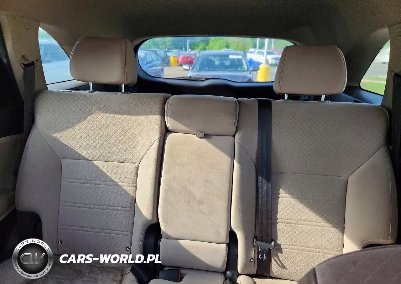 2019 Kia Sorento Lx VIN:5XYPGDA36KG434043 - 10