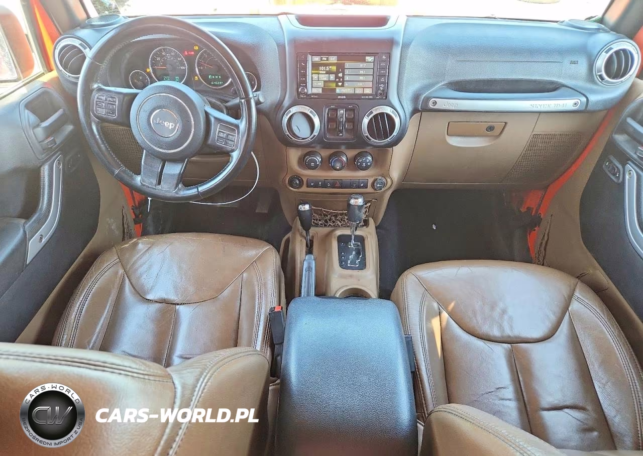 2015 Jeep Wrangler Unlimited Sahara VIN:1C4BJWEG6FL629834 - 8