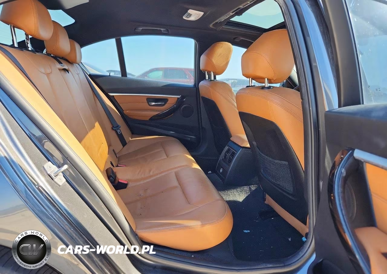 2018 BMW 330 I VIN:WBA8B9G54JNU95873 - 10