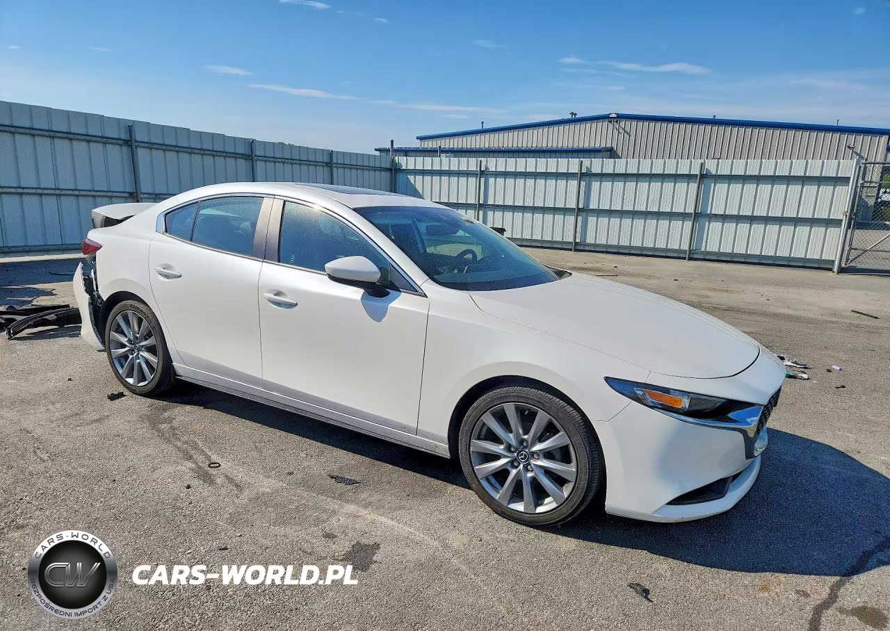 2023 Mazda 3 Preferred VIN:3MZBPACM8PM374837 - 4