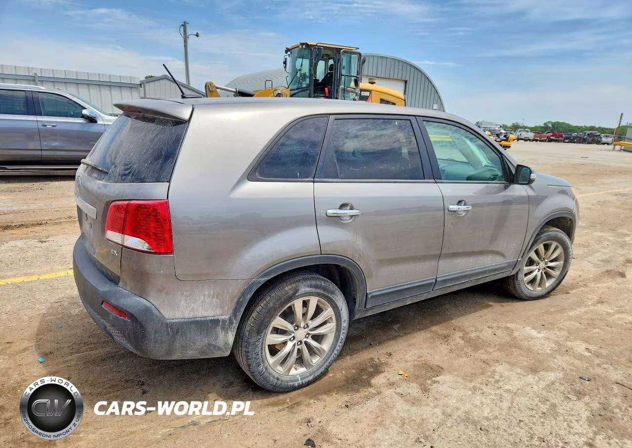 2011 Kia Sorento Ex VIN:5XYKU4A14BG017215 - 3