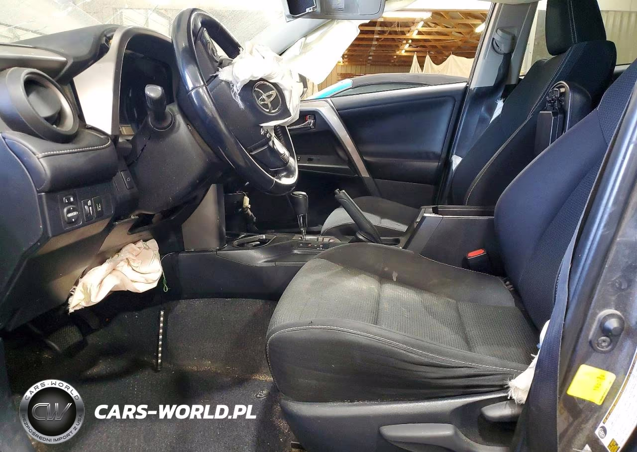 2017 Toyota Rav4 Xle VIN:JTMWFREVXHJ700177 - 7