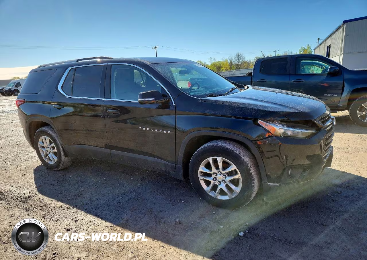 2018 Chevrolet Traverse Lt VIN:1GNERGKW1JJ145752 - 4