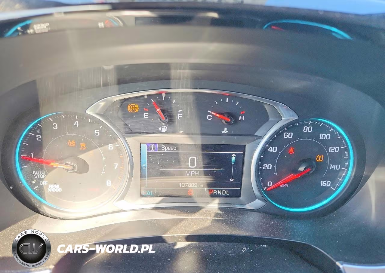 2018 Chevrolet Traverse Lt VIN:1GNERGKW1JJ145752 - 9