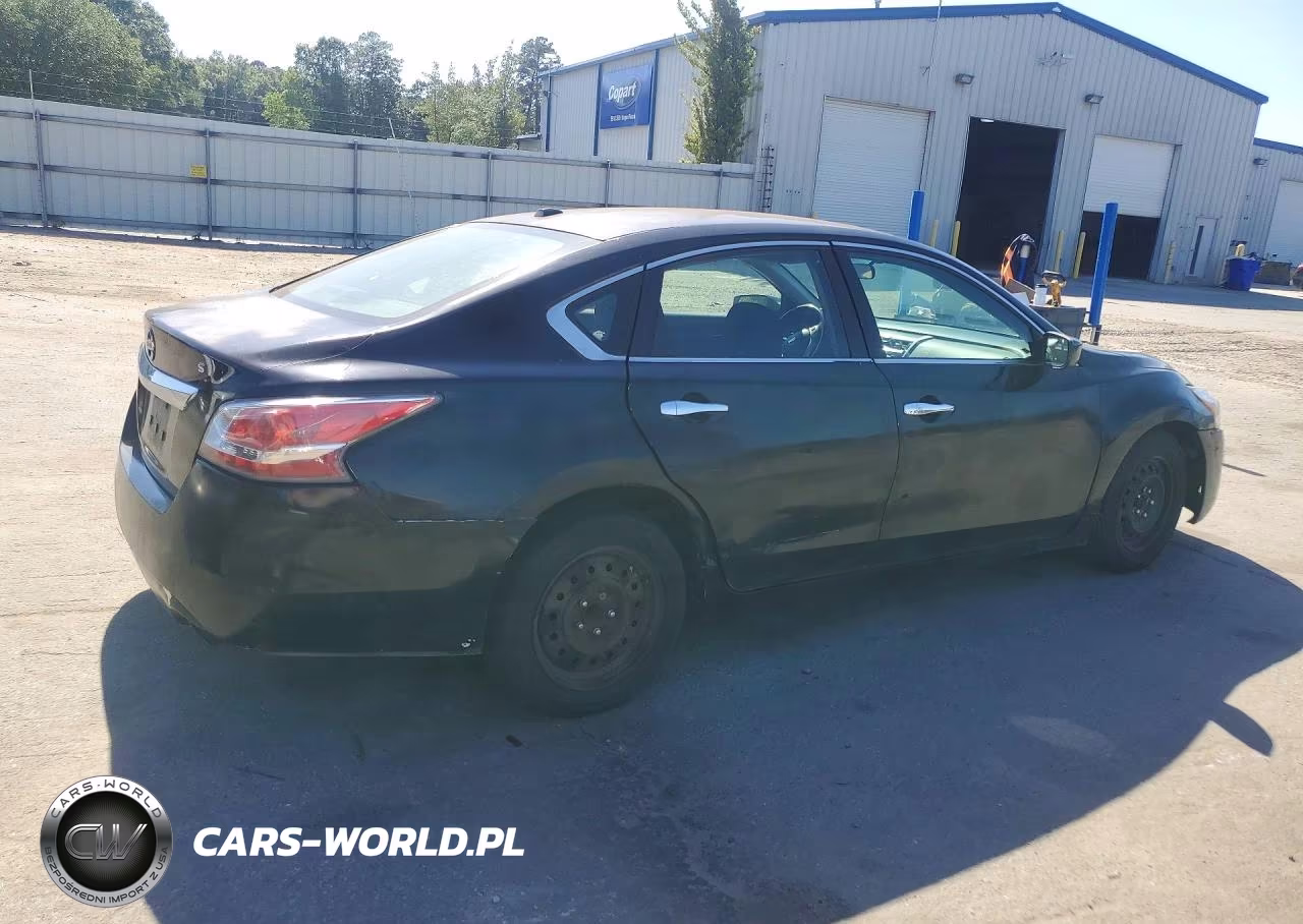 2015 Nissan Altima 2.5 S VIN:1N4AL3AP8FN867141 - 3