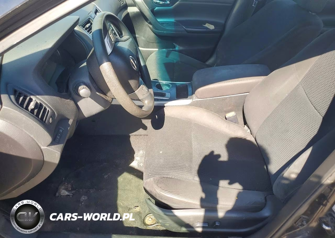 2015 Nissan Altima 2.5 S VIN:1N4AL3AP8FN867141 - 7