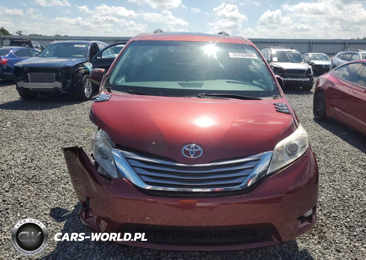 2017 Toyota Sienna Xle Premium 7-Passenger VIN:5TDDZ3DC4HS156774 - 5