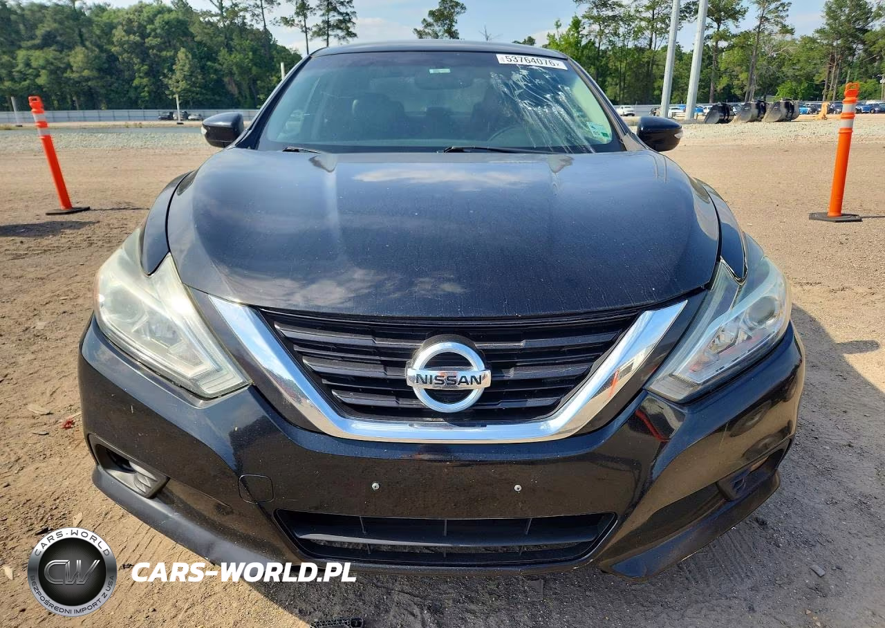 2017 Nissan Altima VIN:1N4AL3APXHC231979 - 5