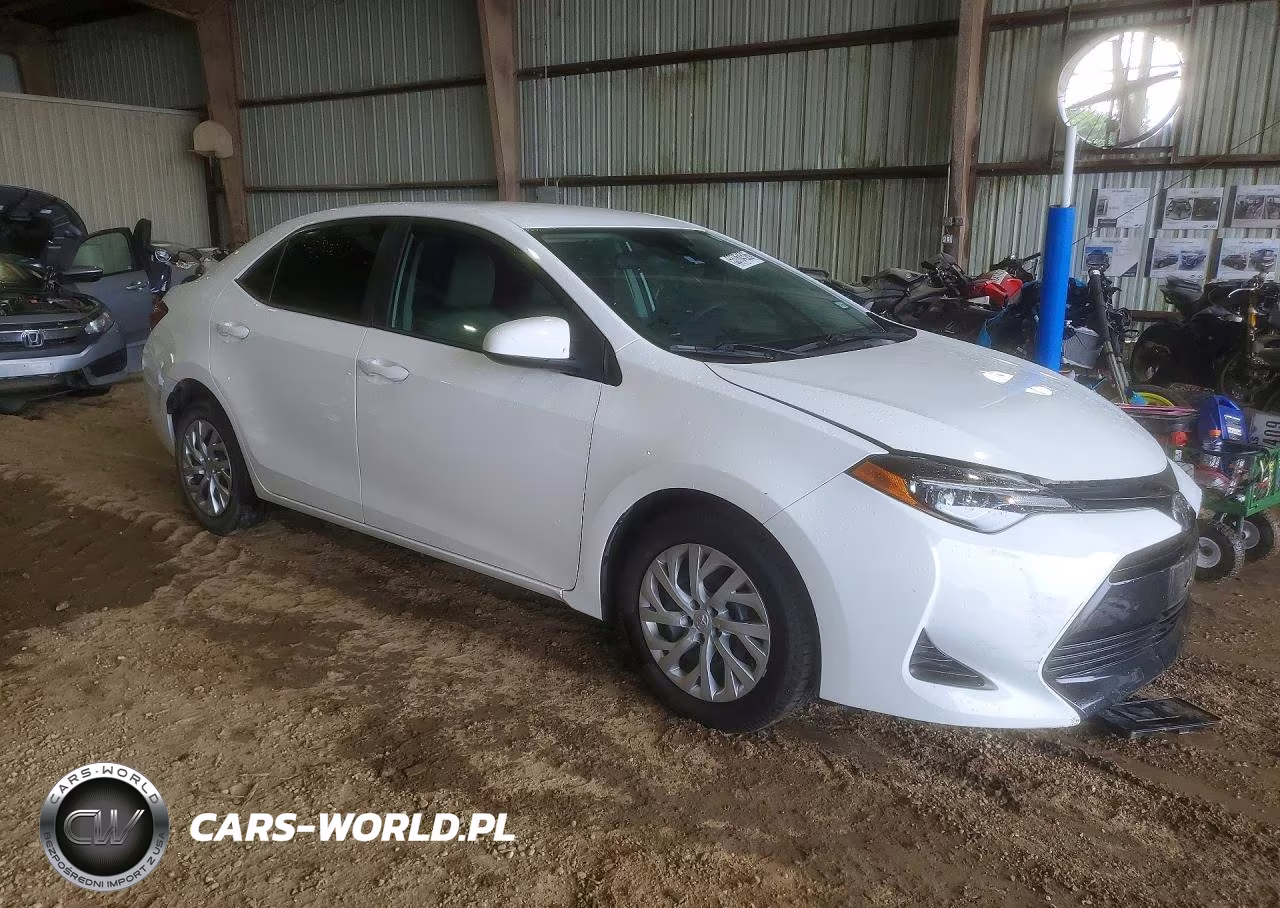 2019 Toyota Corolla Le VIN:5YFBURHE7KP926938 - 4
