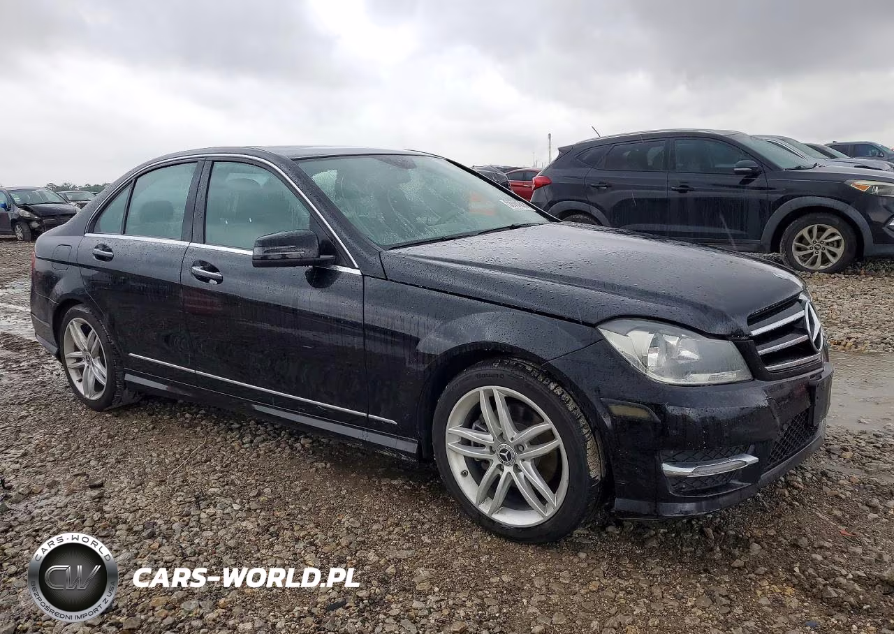 2014 Mercedes-Benz C 250 VIN:WDDGF4HB7EA948705 - 4