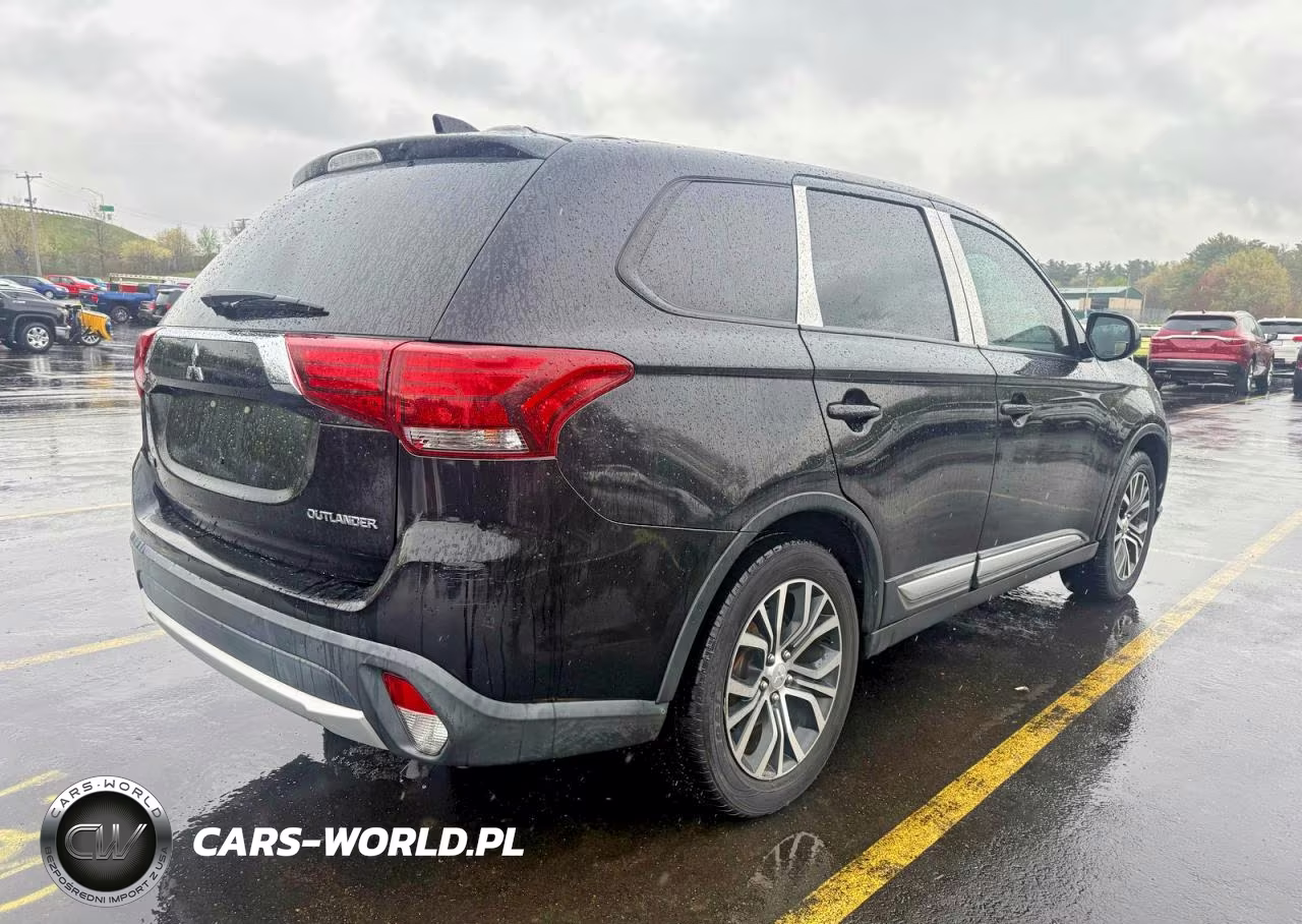 2018 Mitsubishi Outlander Es VIN:JA4AD2A3XJZ008823 - 4