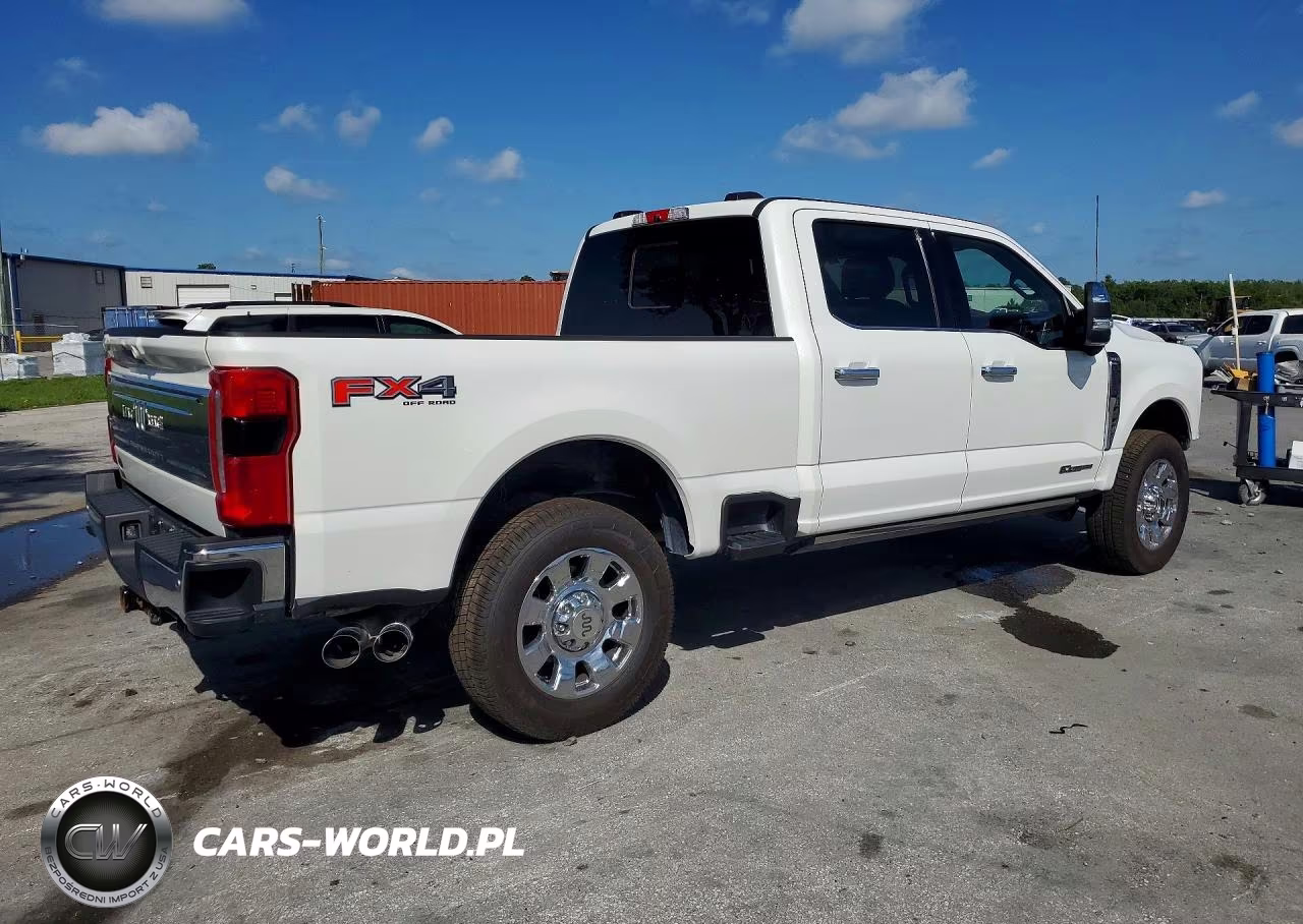 2024 Ford F250 Super Duty VIN:1FT8W2BT6REE06000 - 3