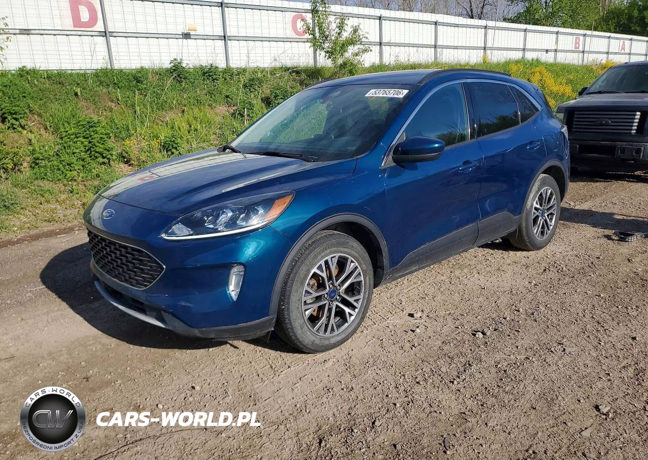2020 Ford Escape Sel
