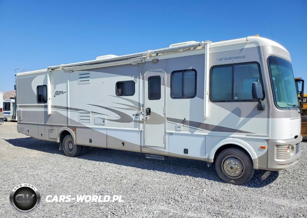 2005 Fleetwood Storm Rv