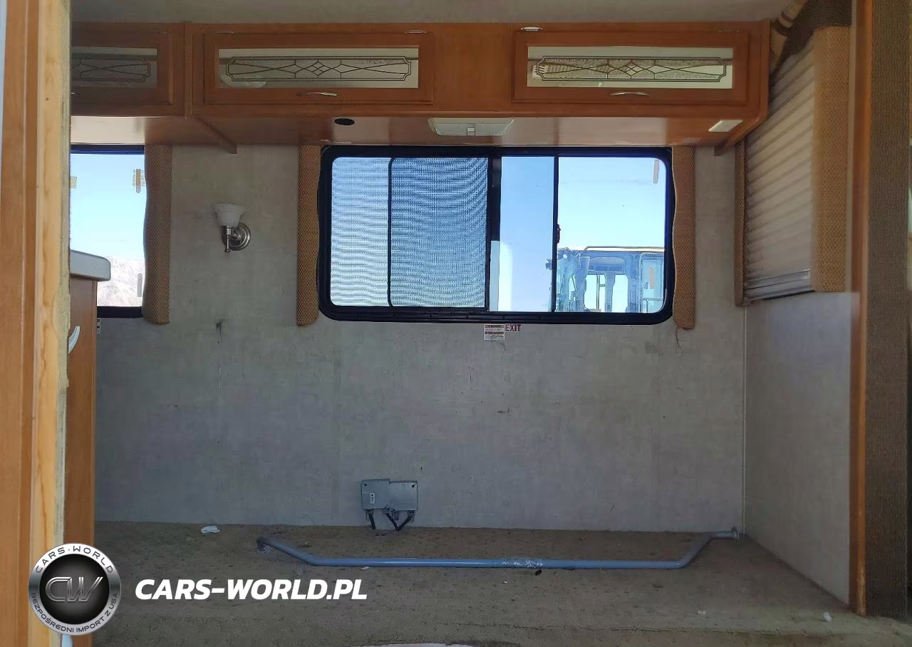 2005 Fleetwood Storm Rv VIN:5B4MP67G753409546 - 6