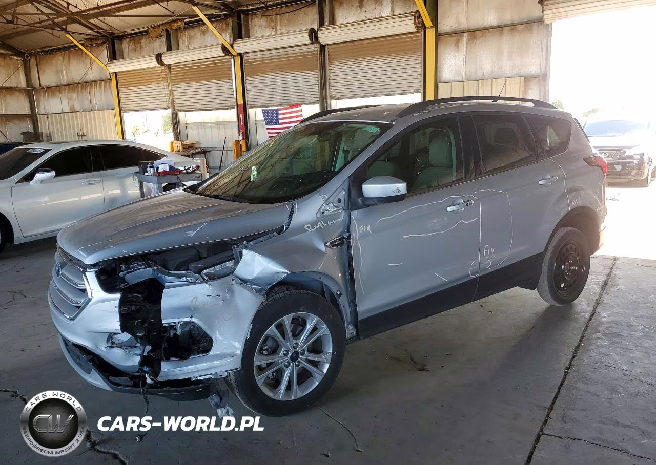 2019 Ford Escape – zdjęcie 1 z 12