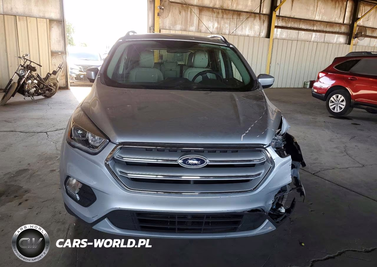 2019 Ford Escape VIN:1FMCU0HDXKUB62413 - 5