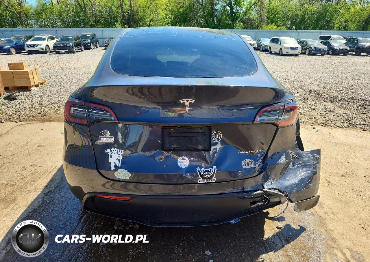 2022 Tesla Model Y VIN:7SAYGAEE0NF382647 - 6