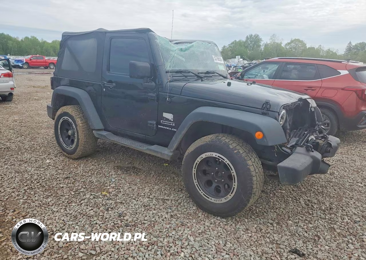 2013 Jeep Wrangler Sport VIN:1C4AJWAG7DL545259 - 4