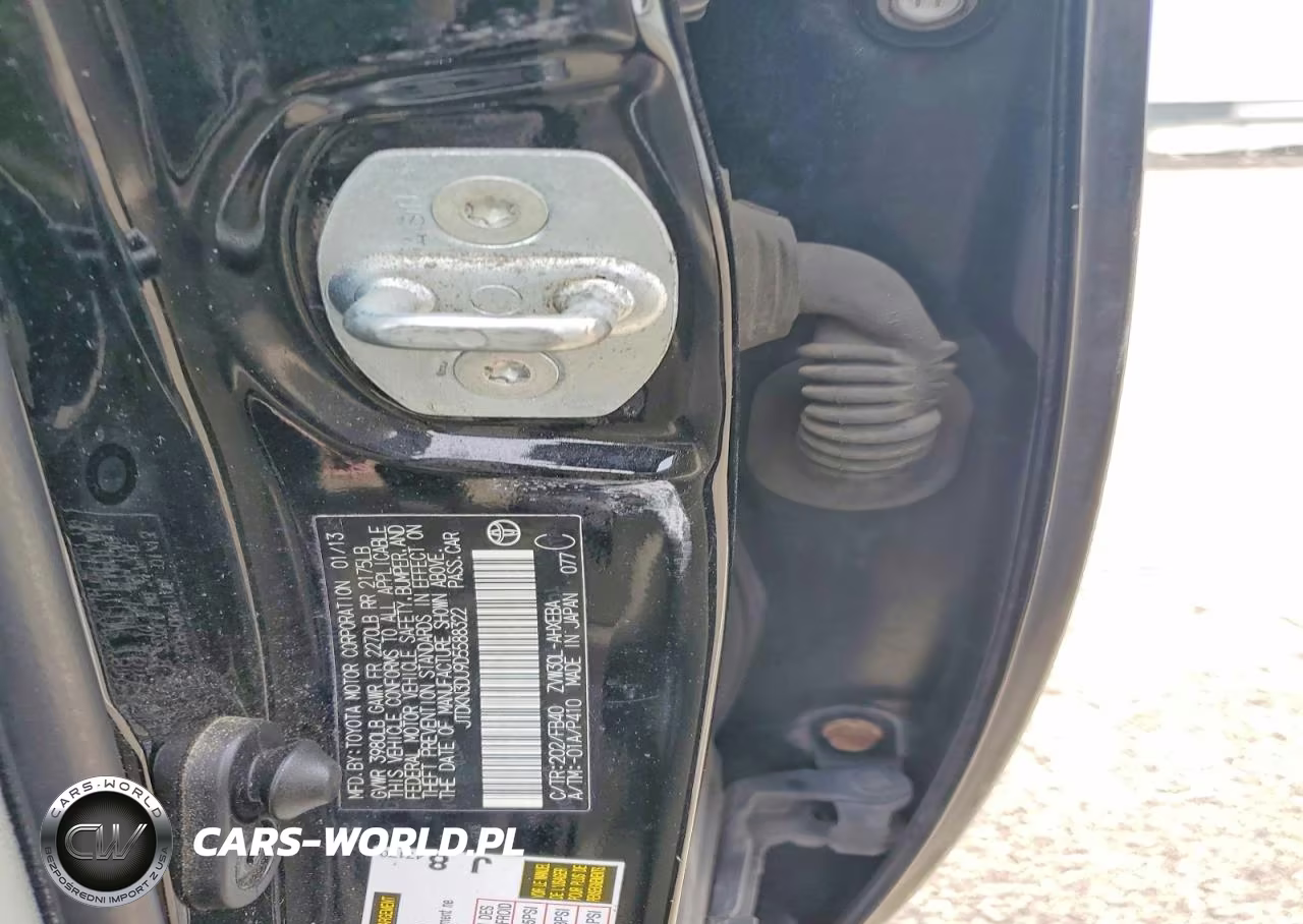 2013 Toyota Prius Two VIN:JTDKN3DU9D5588322 - 12