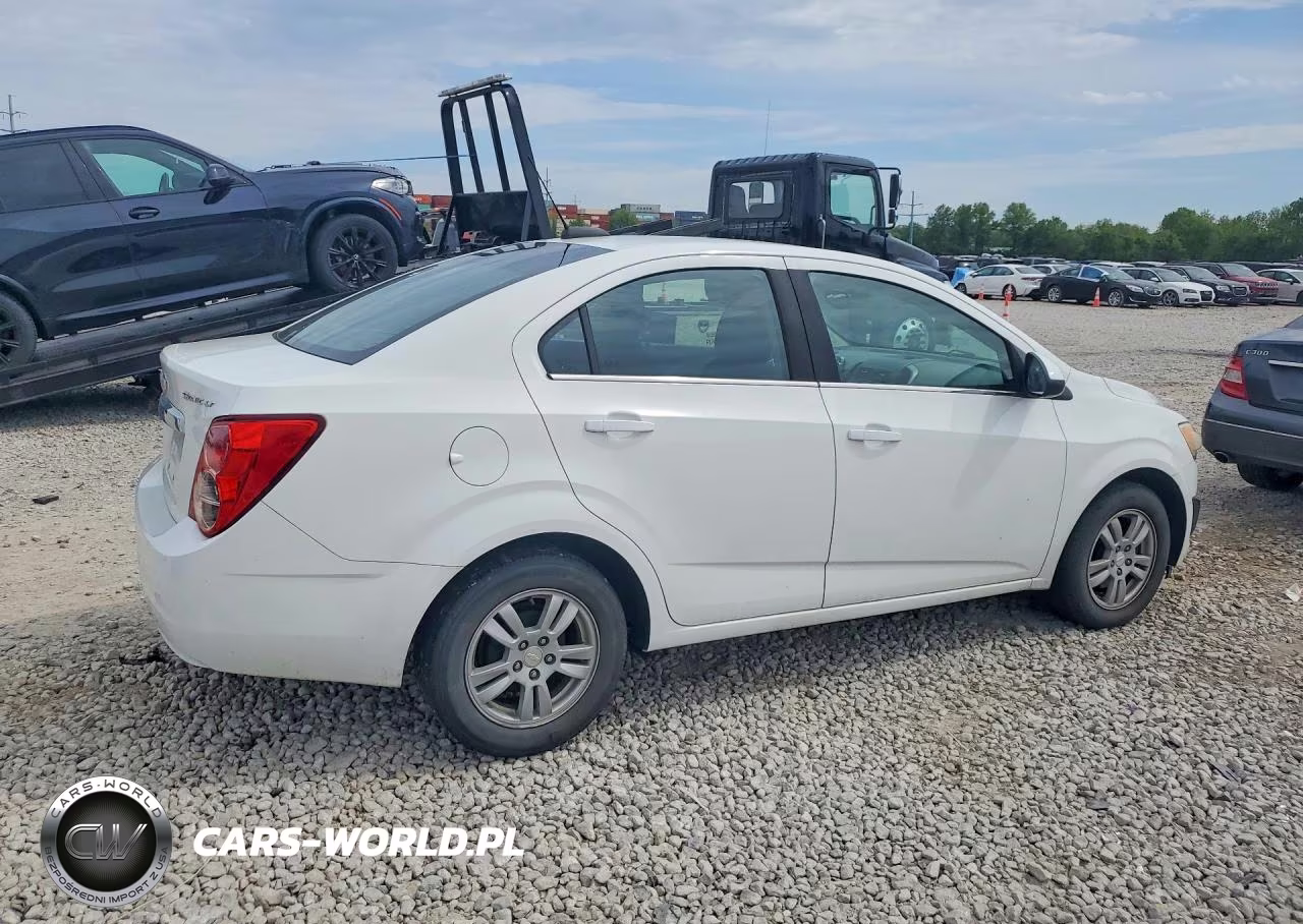 2015 Chevrolet Sonic Lt VIN:1G1JD5SH0F4134350 - 3