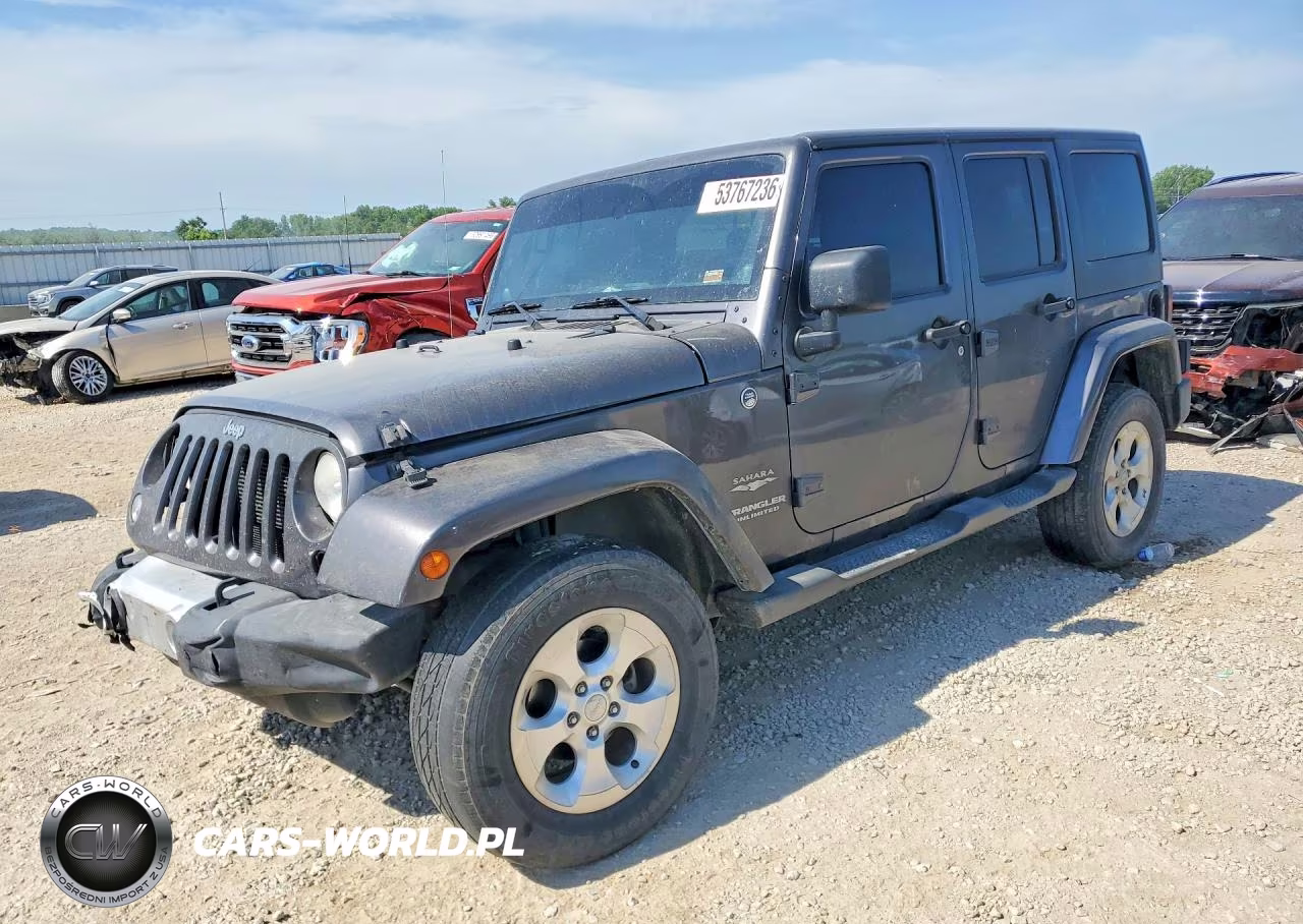 2014 Jeep Wrangler Unlimited Sahara – zdjęcie 1 z 12