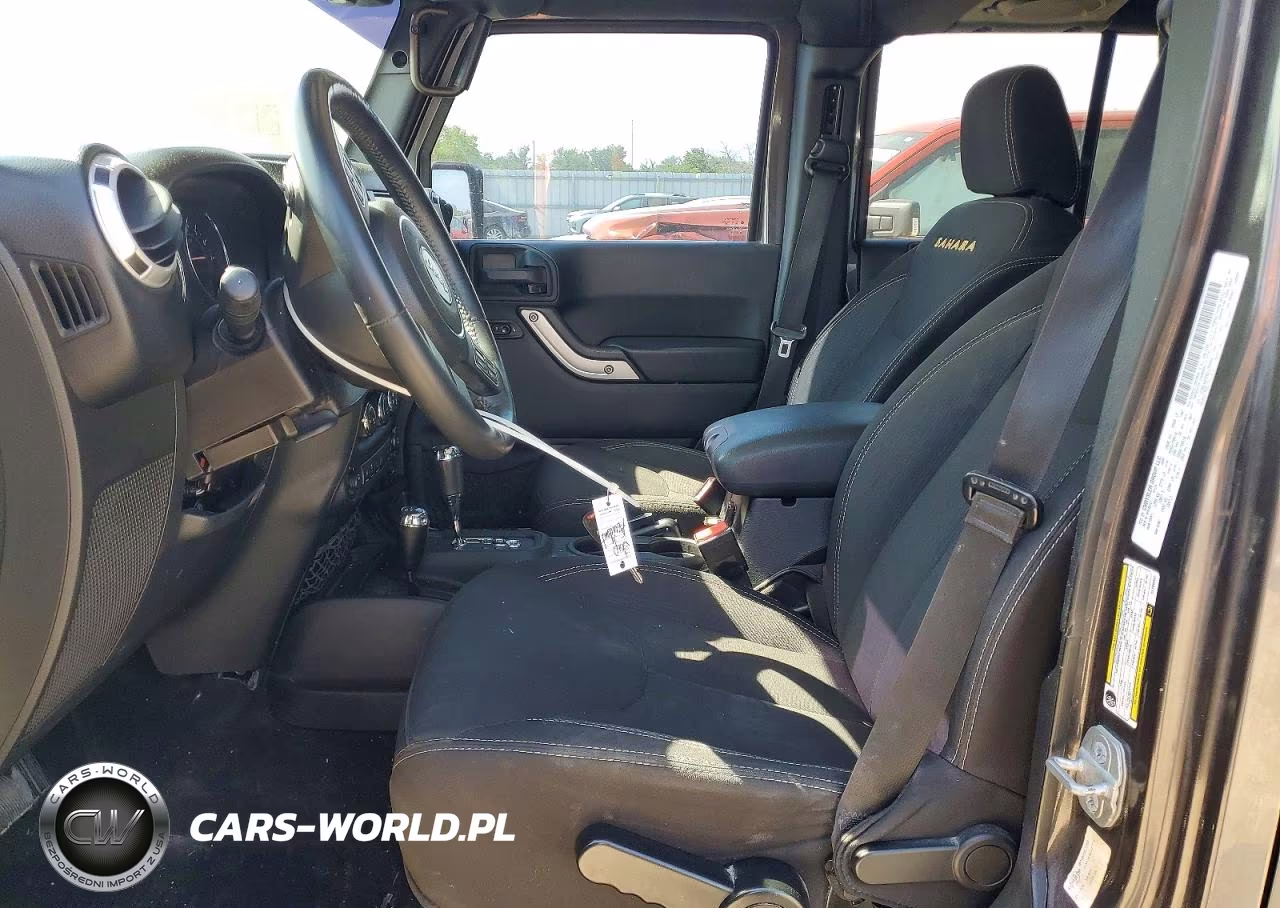 2014 Jeep Wrangler Unlimited Sahara VIN:1C4BJWEGXEL266047 - 7
