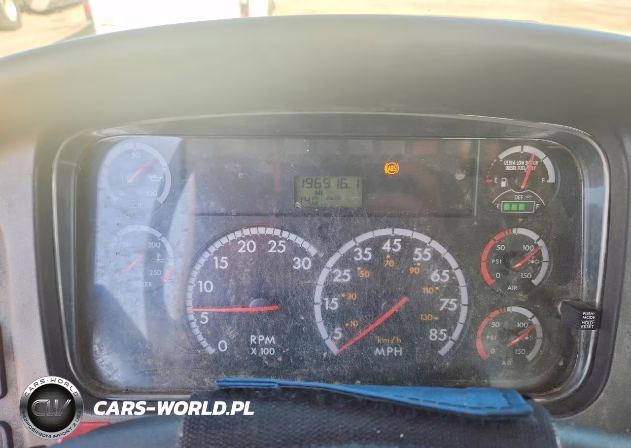 2013 Freightliner 108Sd VIN:1FVAG0BS1DHFG1879 - 8