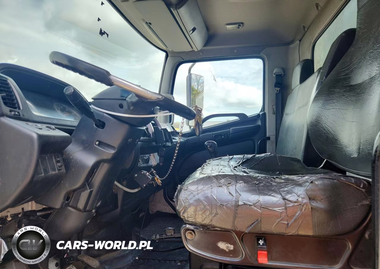 2013 Hino 258-268 Box Truck VIN:5PVNE8JP3D4S50493 - 7