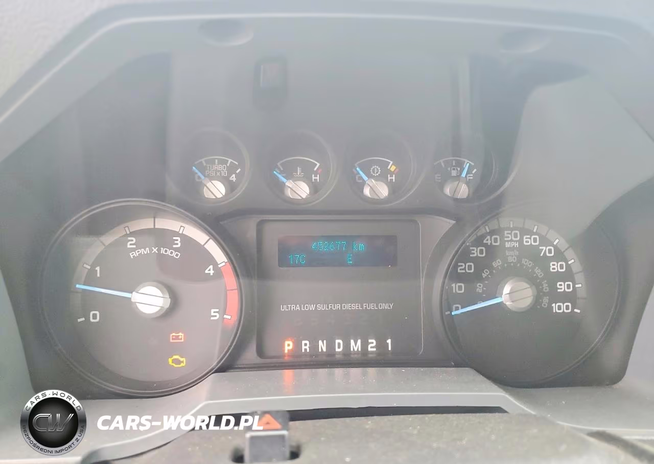 2015 Ford F550 Super Duty VIN:1FDUF5HTXFEC39042 - 9