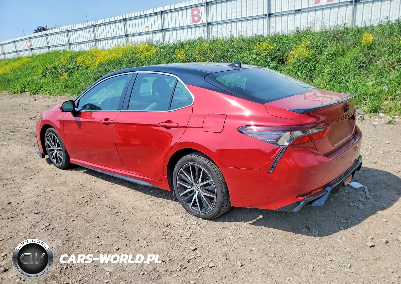 TOYOTA CAMRY SE VIN:4T1G11BK9MU040099 - 2