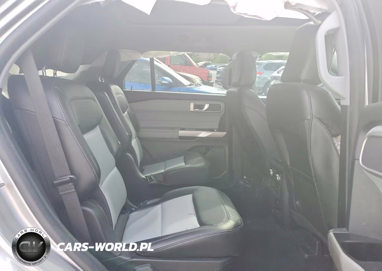 2023 Ford Explorer Xlt VIN:1FMSK8DH9PGA76802 - 11