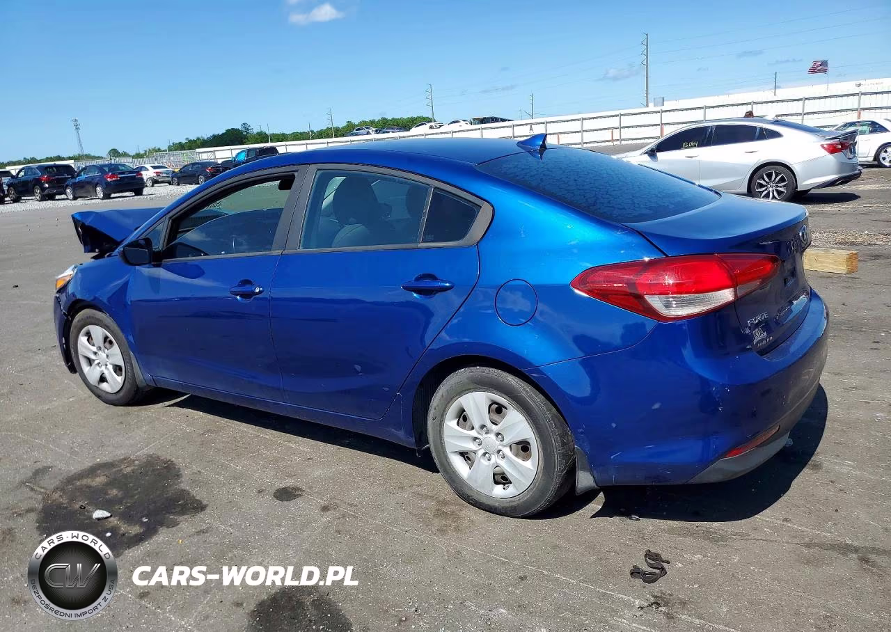2018 Kia Forte Lx VIN:3KPFK4A79JE268853 - 2