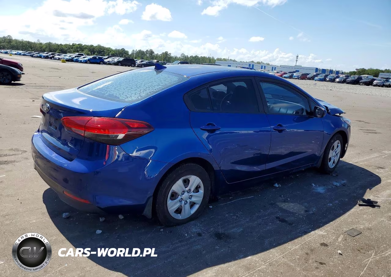 2018 Kia Forte Lx VIN:3KPFK4A79JE268853 - 3