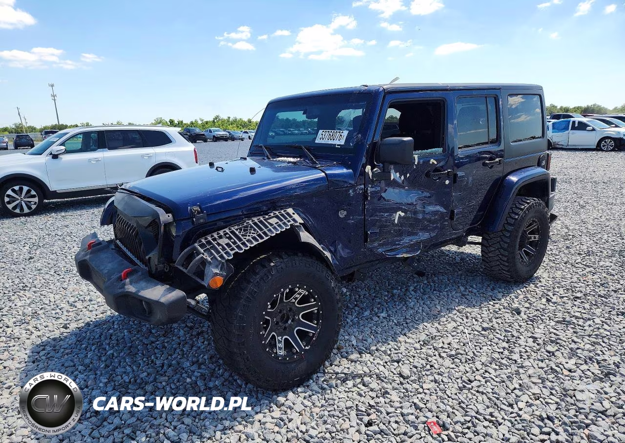 2013 Jeep Wrangler Unlimited Sahara