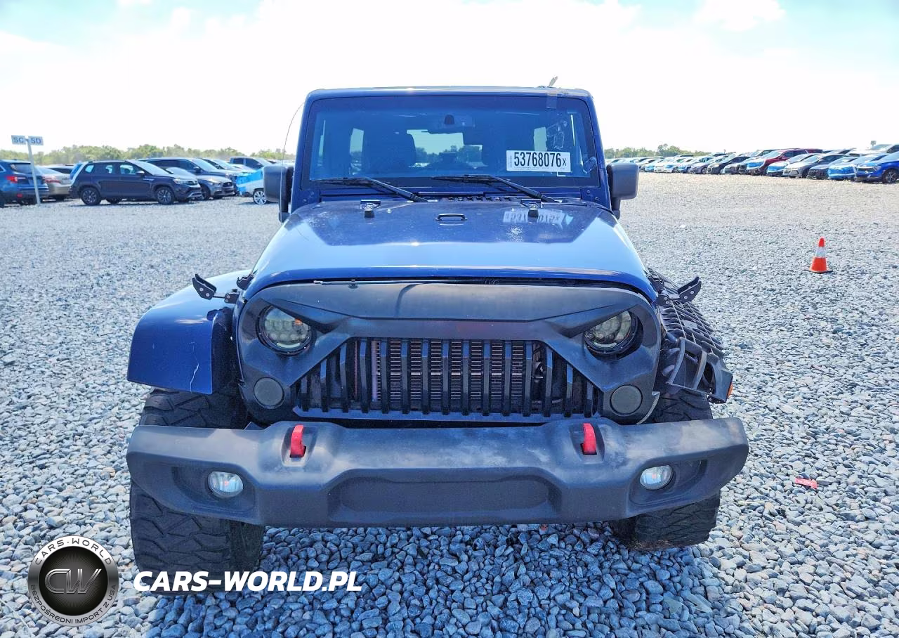 2013 Jeep Wrangler Unlimited Sahara VIN:1C4BJWEG4DL608607 - 5