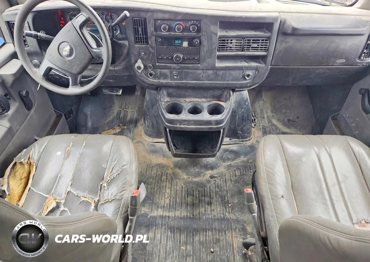 2009 Chevrolet Express G2500 VIN:1GCGG25C291115800 - 8