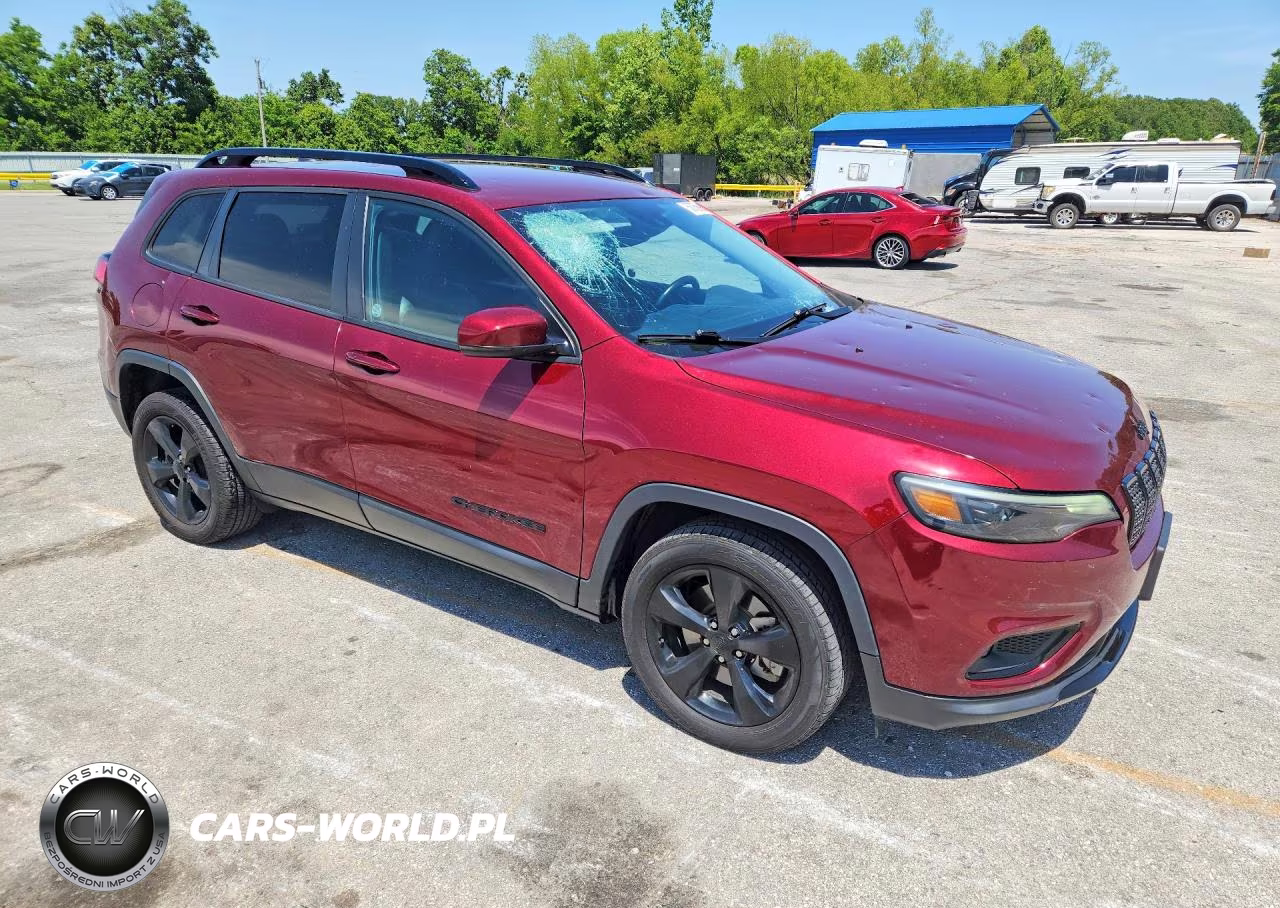 2021 Jeep Cherokee Latitude Plus VIN:1C4PJLLBXMD168947 - 4