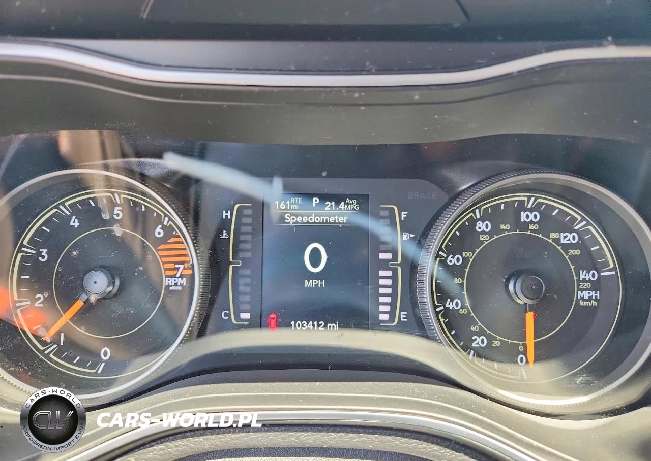 2021 Jeep Cherokee Latitude Plus VIN:1C4PJLLBXMD168947 - 9