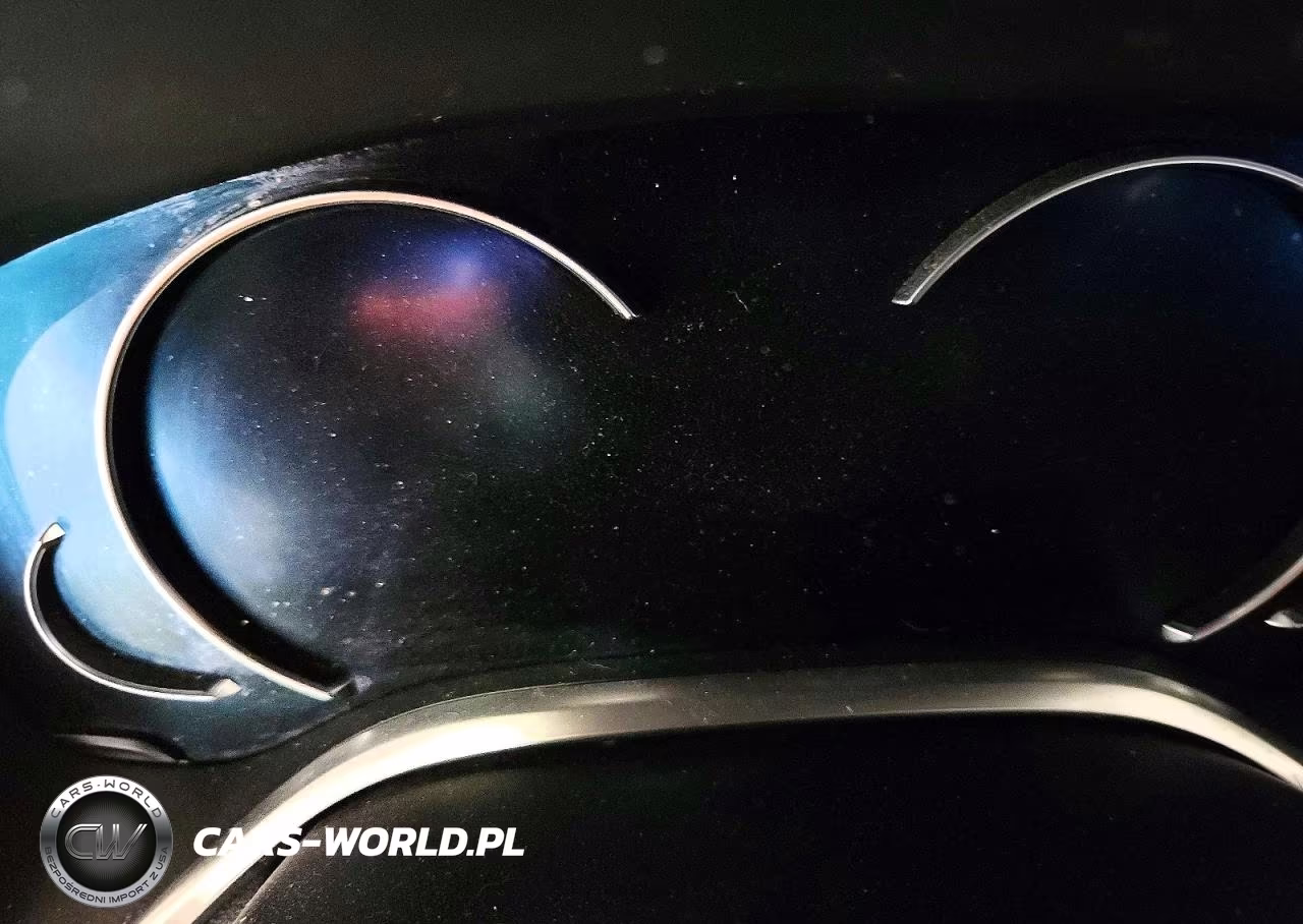 2019 BMW 740 I VIN:WBA7E2C5XKB216901 - 9