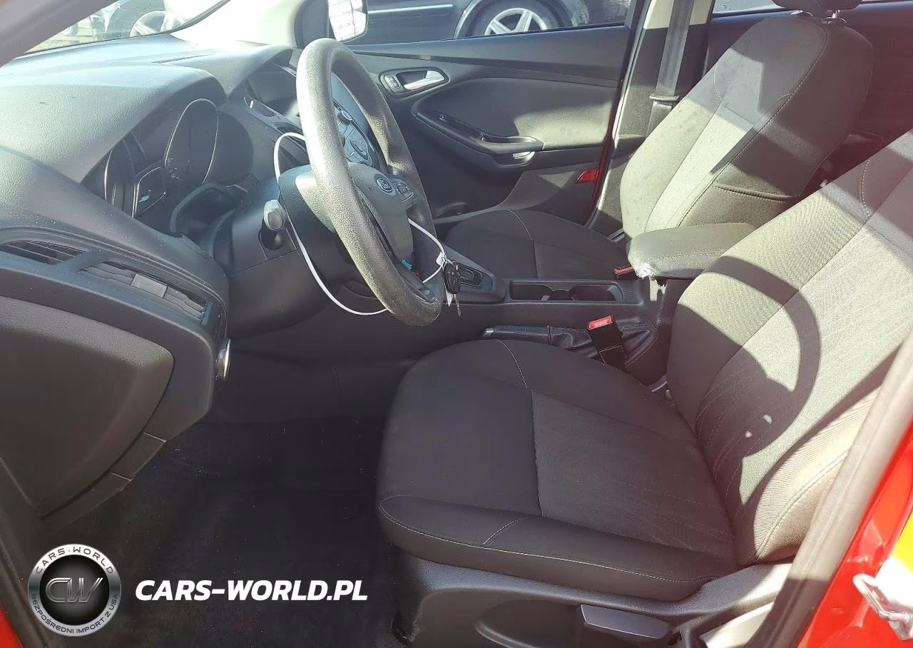 2017 Ford Focus Se VIN:1FADP3K22HL246920 - 7