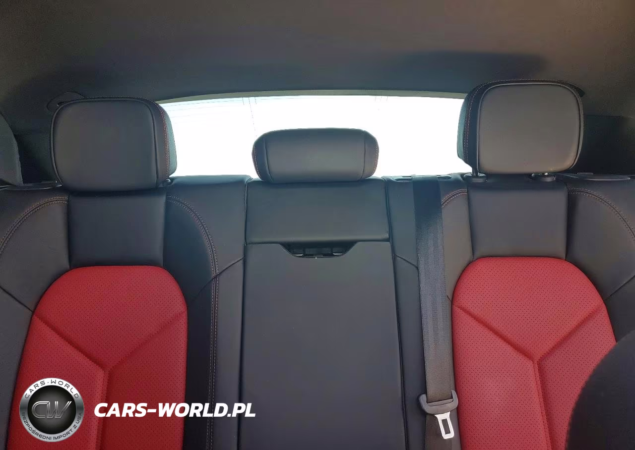 2020 Porsche Macan VIN:WP1AA2A55LLB06243 - 10