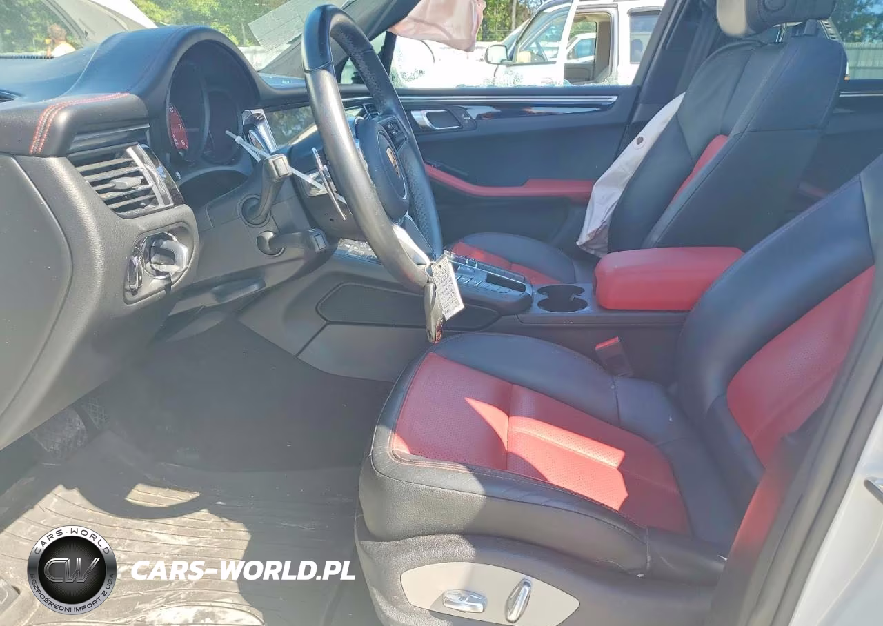 2020 Porsche Macan VIN:WP1AA2A55LLB06243 - 7