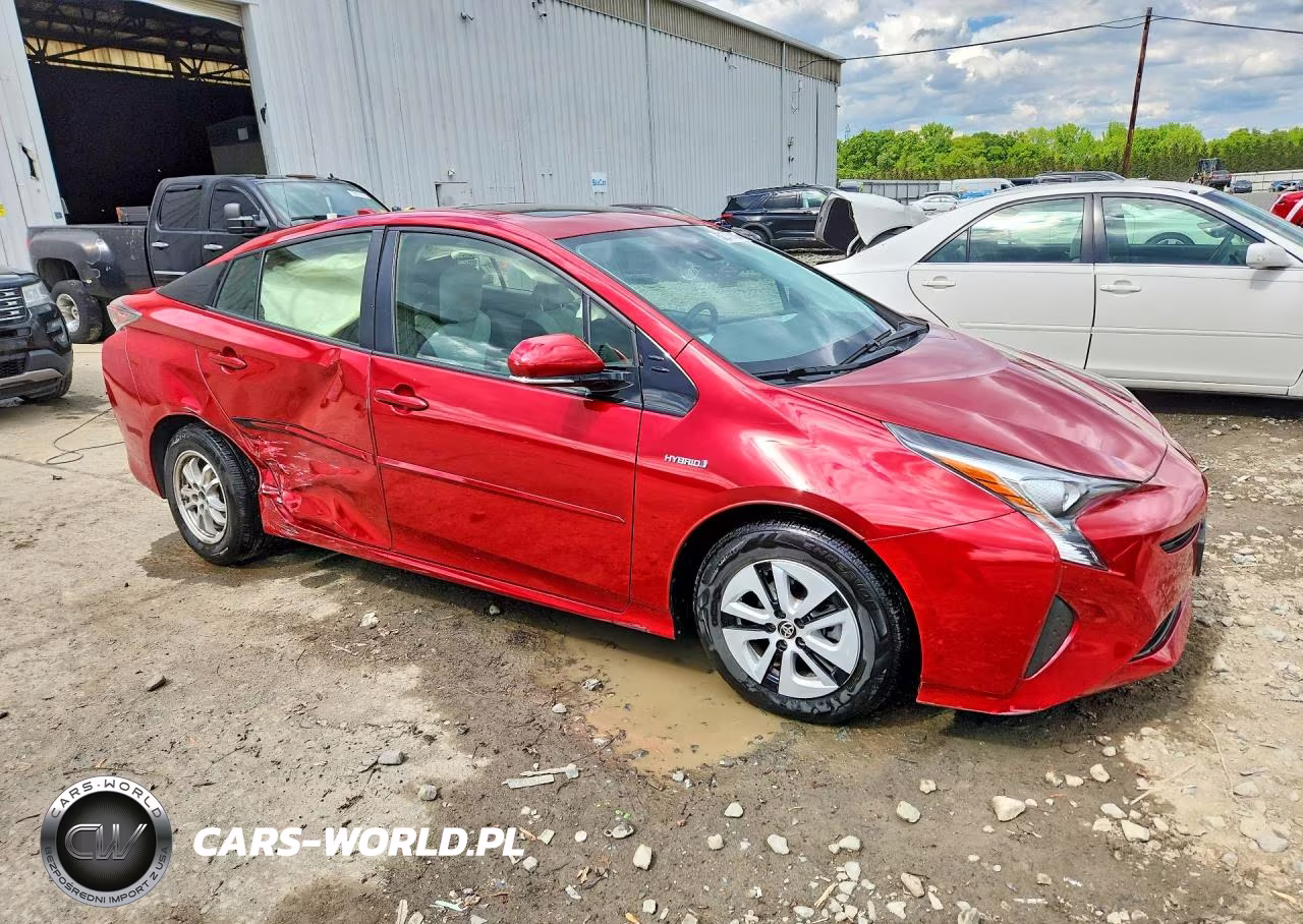 2016 Toyota Prius Three VIN:JTDKARFU8G3522727 - 4