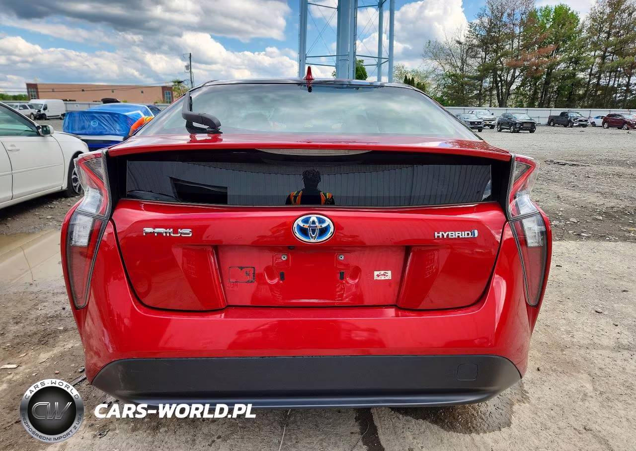 2016 Toyota Prius Three VIN:JTDKARFU8G3522727 - 6
