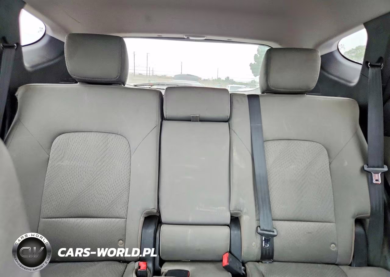 2015 Hyundai Santa Fe Sport 2.4L VIN:5XYZU3LB3FG273396 - 10
