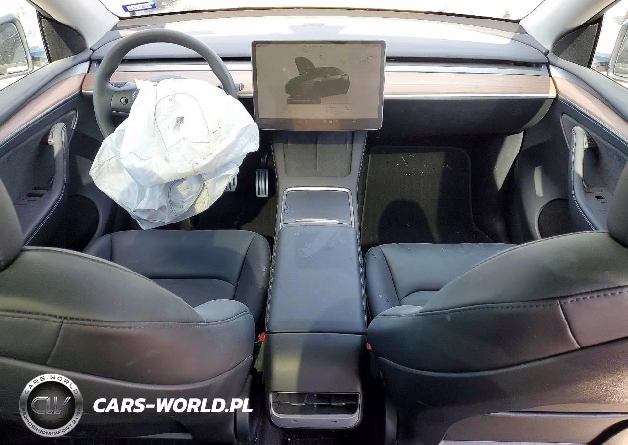 2023 Tesla Model Y VIN:7SAYGDEF4PF882369 - 8