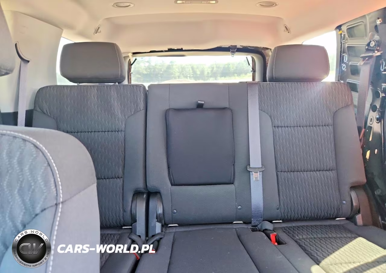 2016 Chevrolet Tahoe C1500 Ls VIN:1GNSCAKC5GR195863 - 10