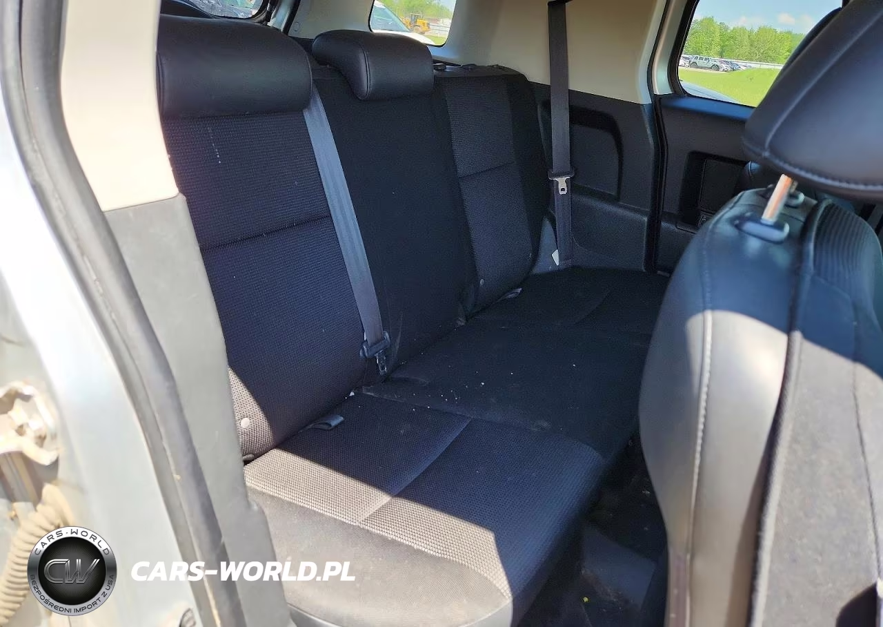 2007 Toyota Fj Cruiser Base VIN:JTEBU11F870038832 - 11