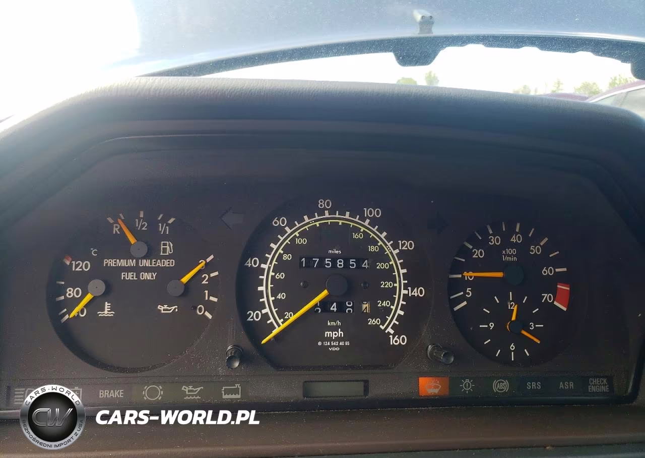 1994 Mercedes-Benz E 320 VIN:WDBEA92E4RF285312 - 9